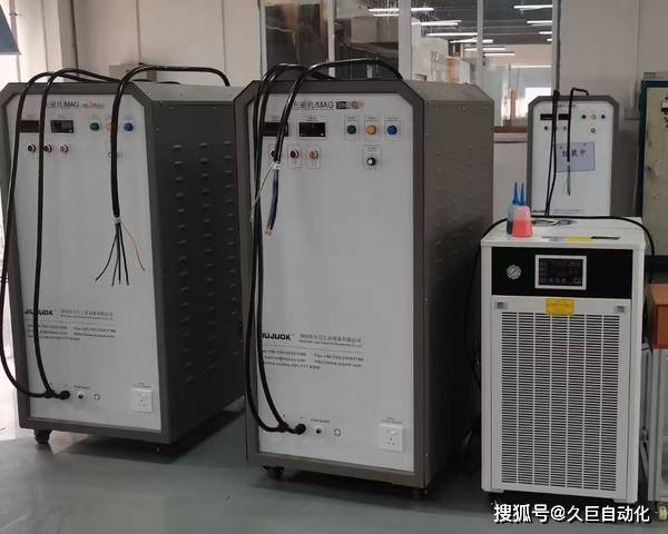 在汽车发动机的制造中,久巨充磁设备为曲轴位置传感器,凸轮轴位置