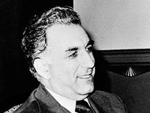 79年阿富汗总统阿明遭斩首,4妻24子女灭口,唯有一个女儿受轻伤