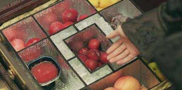 这件文物被溥仪高价贩卖,多年后捐献者还给故宫,分文不取_冰箱_潘大卫