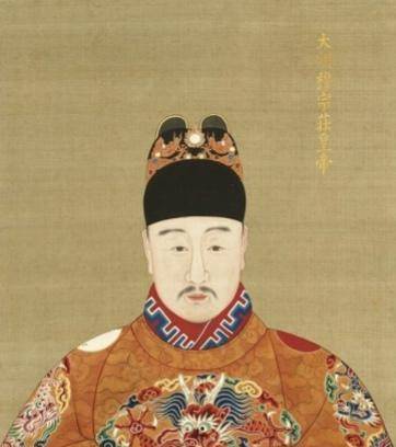 在明穆宗朱载垕登基后,他虽然停止了父亲嘉靖帝的斋醮和炼丹等工程.