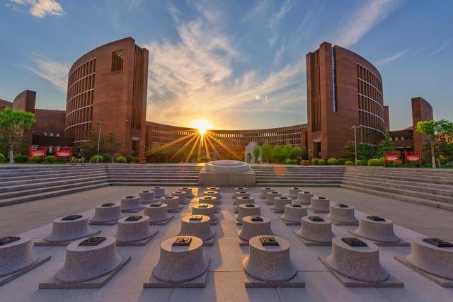 四百四十分能進什么樣大學_大學怎么樣_高考368分可以上什么樣大學