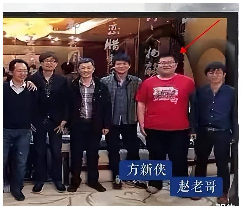 30岁炒股赚1亿 , 老妈都不信,最强牛散方新侠却做到了_股市_操作_儿子