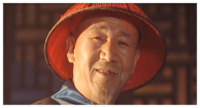 历史上的姚启圣并不是像电视剧中演的那样,在周培公临终时推荐给康熙