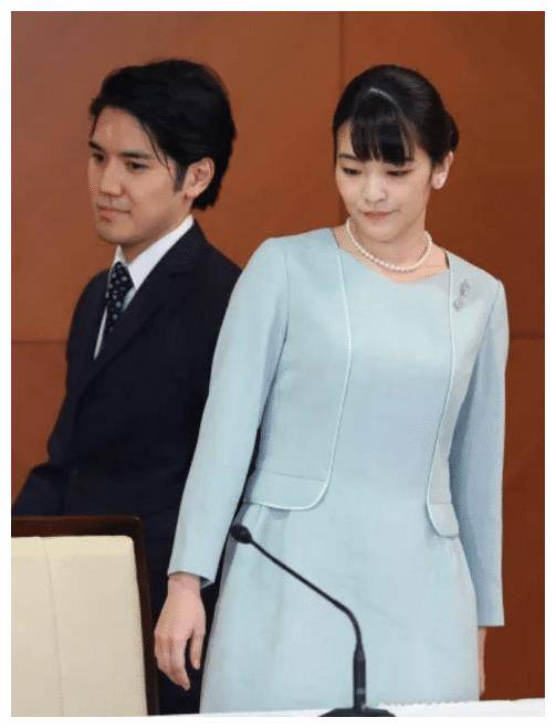 结婚快2年了,真子公主很少回娘家,和咸鱼翻身的驸马甜蜜又幸福_小室_王室_纪子