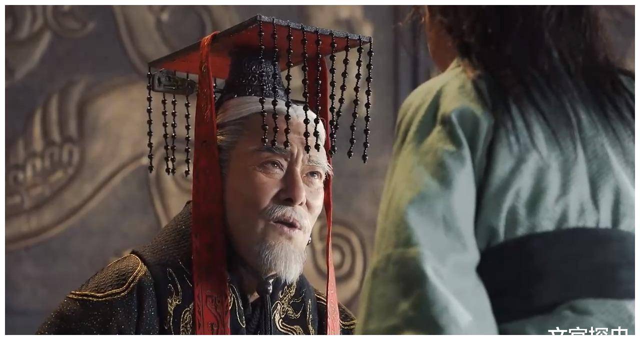 秦昭襄王于公元前三零六年即位,秦国国力日益蒸蒸