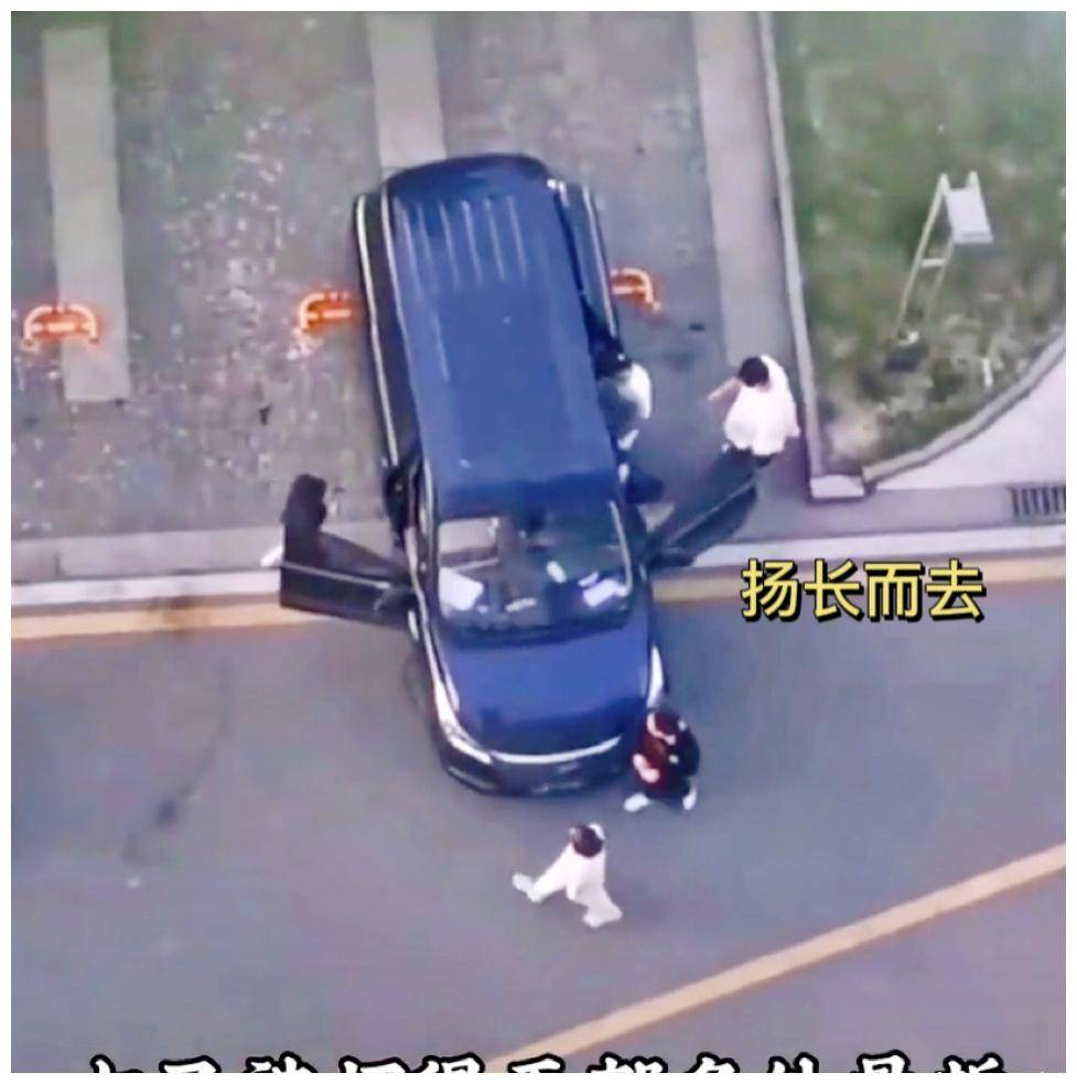 新人换旧人!江苏男子带现女友殴打前女友,网友痛彻心扉