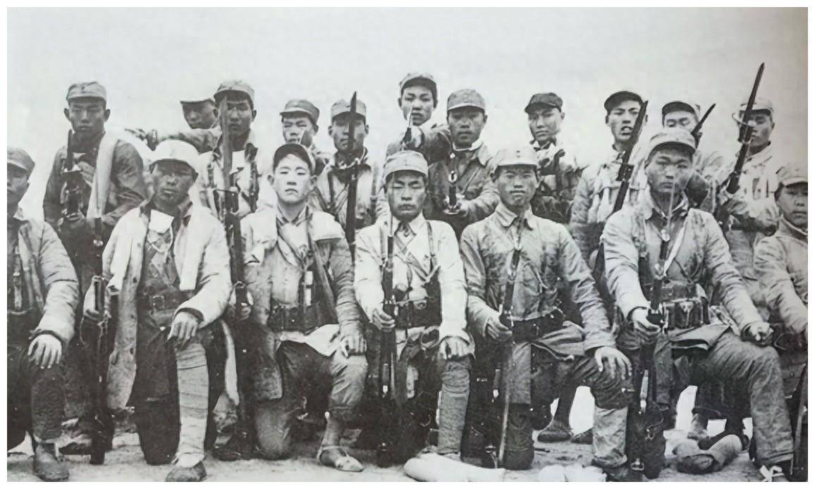 新四军到底有多猛?蒋介石设计诱主力,反而成就空前强大!