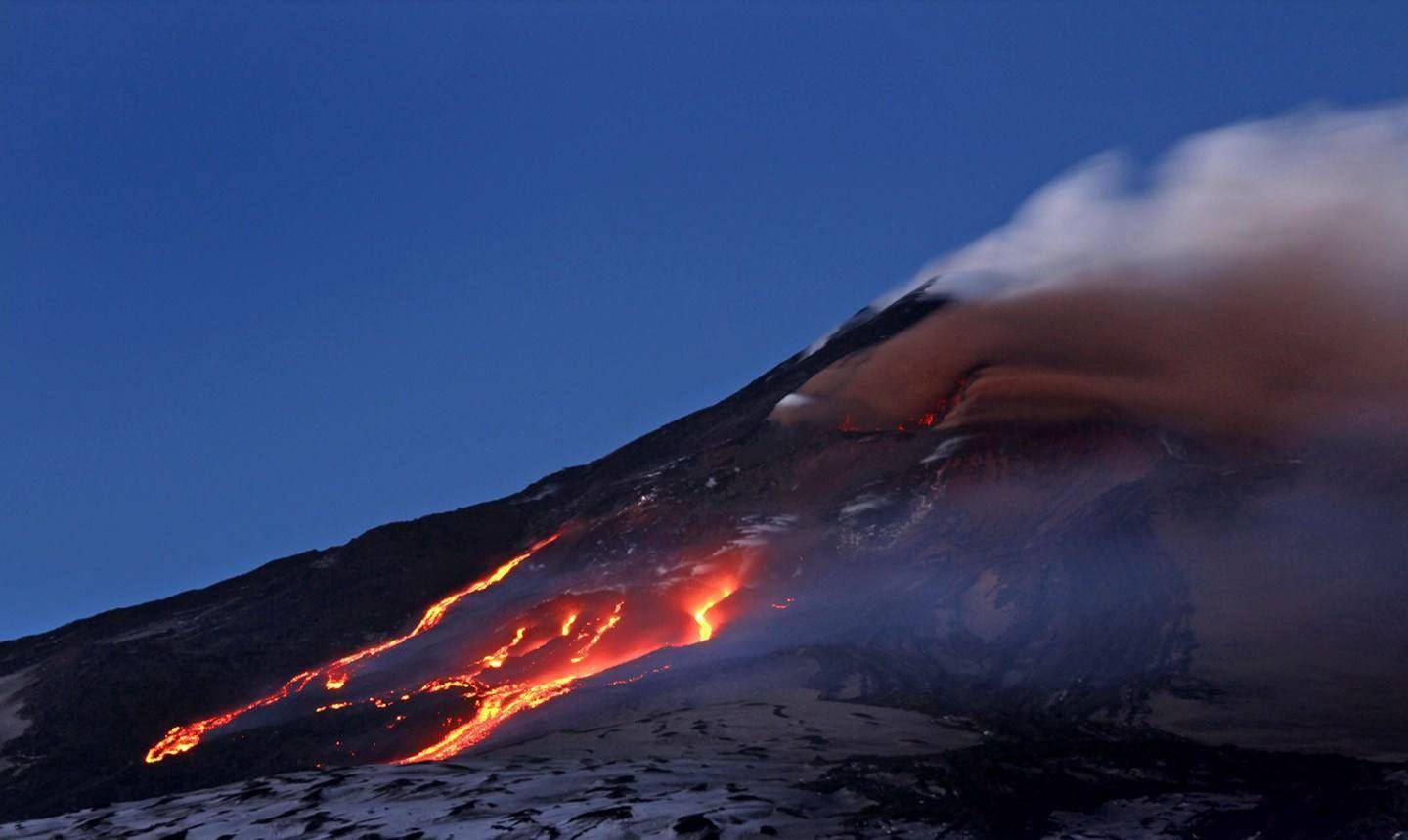 火山的种类图片