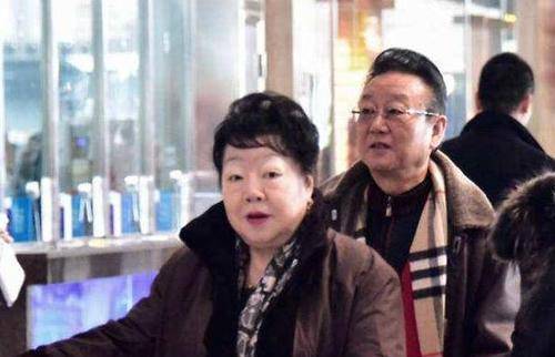 "富养女儿"的蒋大为:花光积蓄供女儿读书,女儿结婚他拼命买房