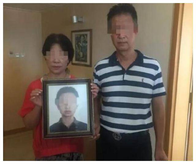 17岁独生子被害,父亲暗自追查16年后发现,凶手已结婚生子