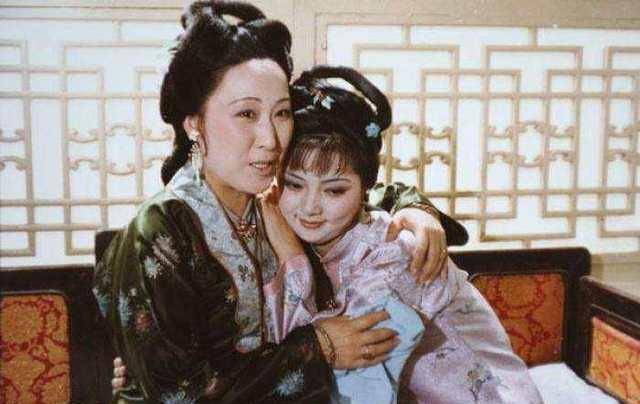 红楼梦:让林黛玉嫁给薛蟠?薛宝钗的玩笑话让人不能接受