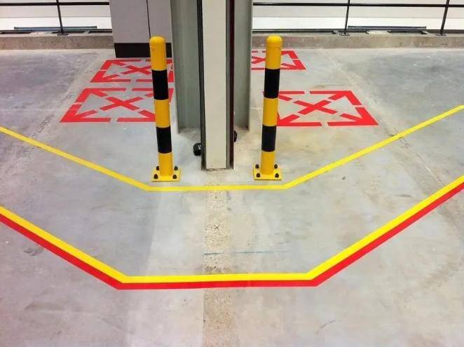 例如,安装更先进的安全防护装置,如叉车ai影像防撞预警系统.