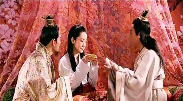 张易之张昌宗兄弟，为何不提前投靠太子李显，避免杀身之祸_武则天_政变_神龙
