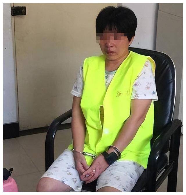 为了击破李秀玲的心灵防线,警方不厌其烦的询问李秀玲当天发生了什么
