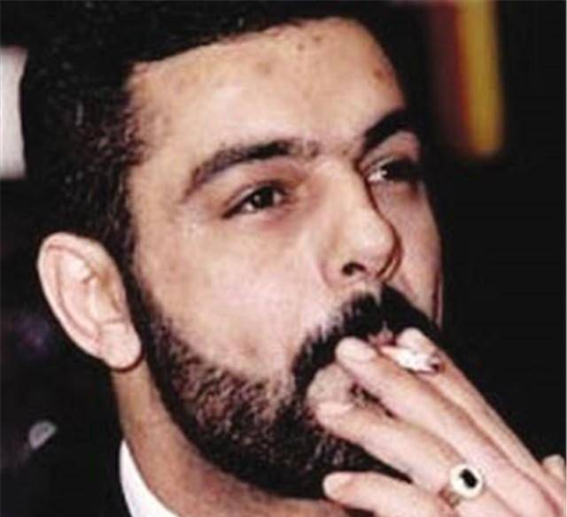 给乌代当替身是种什么体验?拉蒂夫披露给乌代当替身的惊人内幕