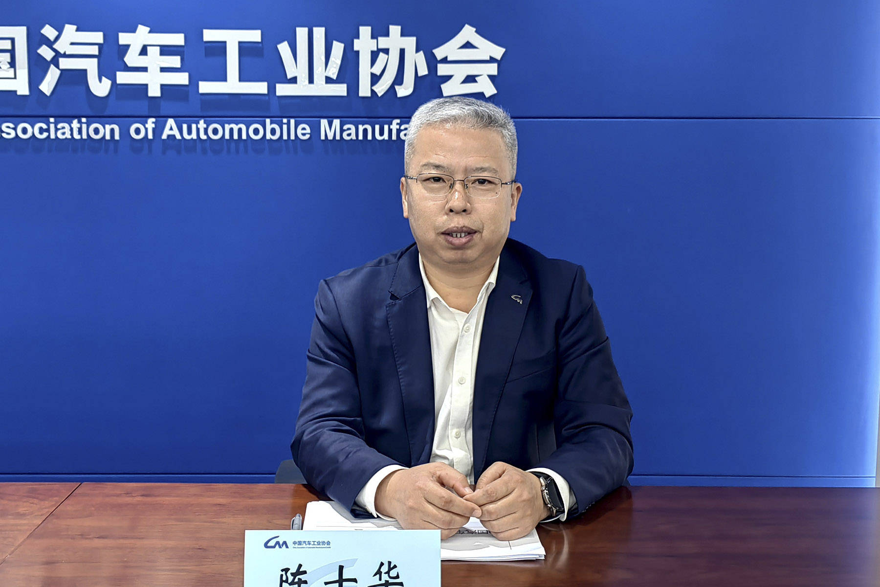 中汽协：2024年10月商用车销量29.8万辆，货车25.5万辆，同比降20.9%_搜狐网