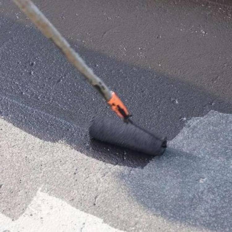 乳化沥青在现代道路施工中的广泛应用