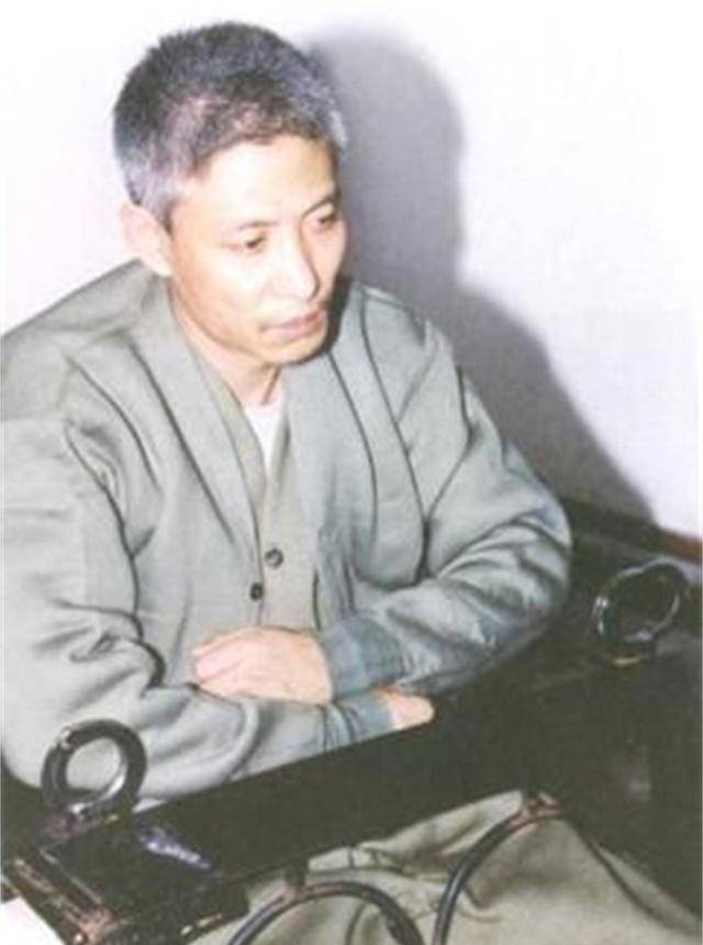 03年沈阳黑帮刘涌被判死刑,面对死亡,他给妻子留下这样一段话_刘晓津