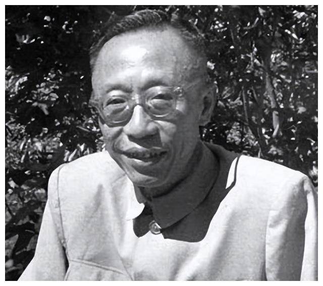 1962年，毛主席宴请溥仪吃饭，席间突然问道：传国玉玺去哪里了？_紫禁城_傅仪_皇权