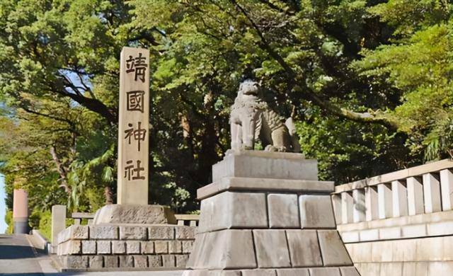 10年前火烧靖国神社,被韩国人称为英雄的中国小伙,后来怎么样了