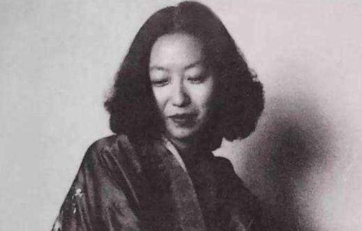 饱受争议的冰心:张爱玲轻视,巴金推崇,究竟哪个才是真实的她