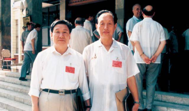 他曾任河南省省长兼省委书记,一生为人民鞠躬尽瘁,享年85岁