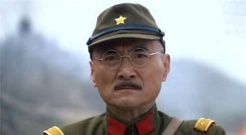 此人是溥仪最信任的贴身侍卫,曾两次出卖溥仪,让他丢尽了脸