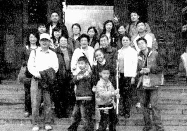 台湾飞行员:驾机回大陆,带回先进知识,生前再未见过妻儿