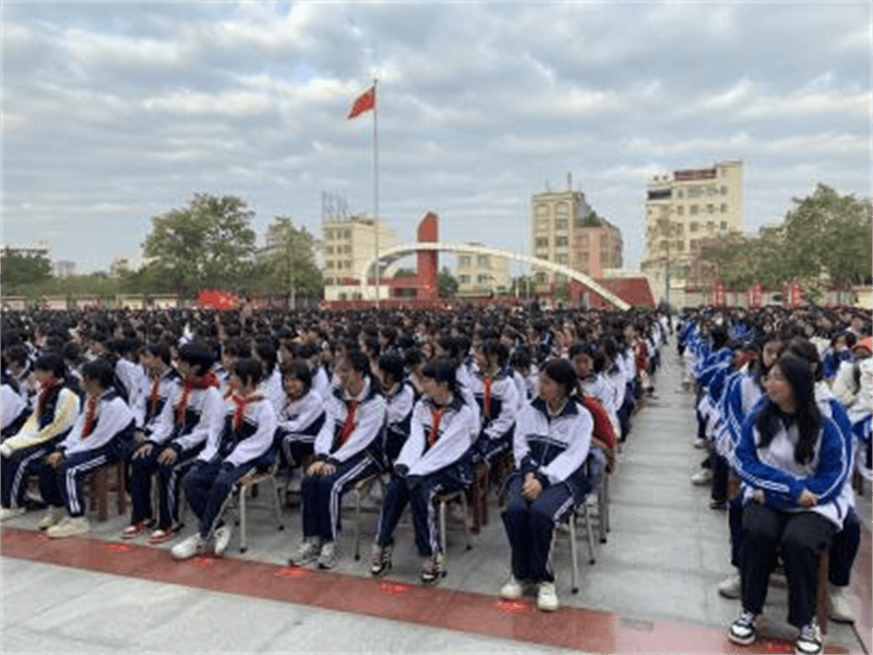 广东二师附属阳西二中首届科创节开幕式活动