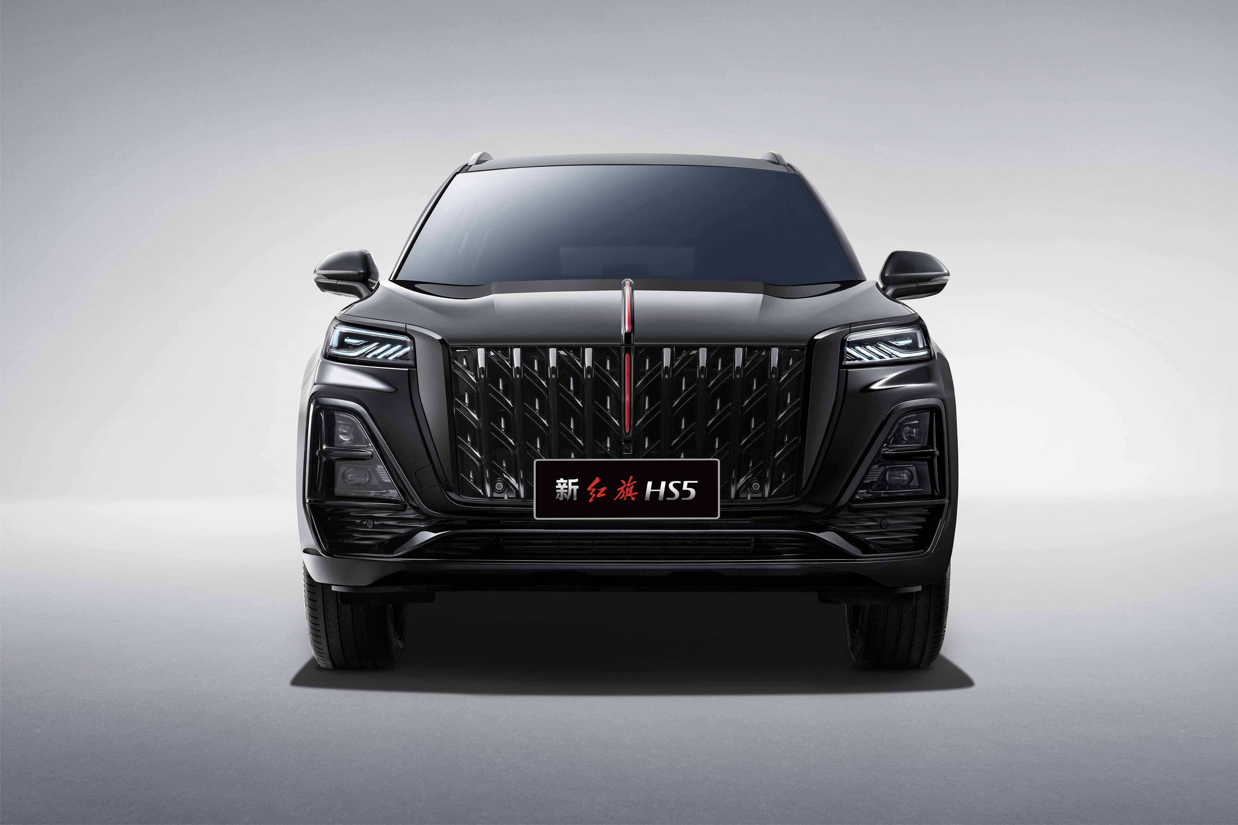 个性设计彰显新质豪华 新红旗hs5设计解读