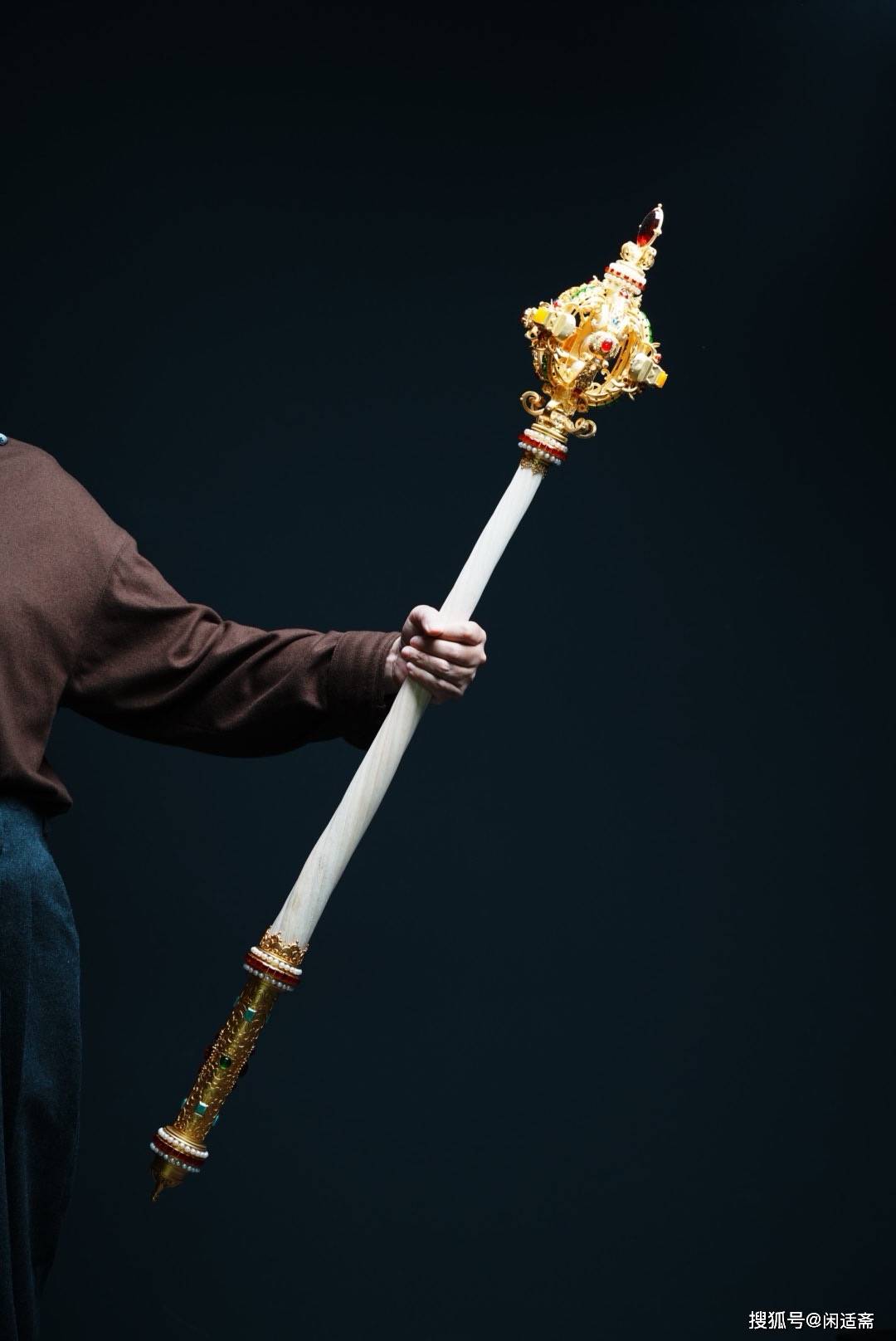 独角鲸—复刻英国皇家权杖之辉煌_权力_象征_龙头