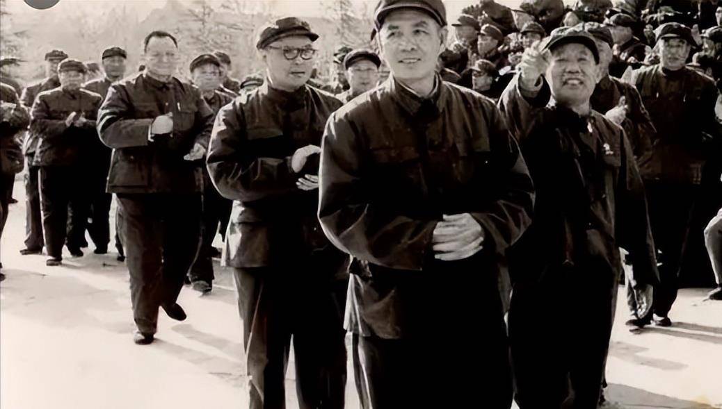 丁盛:娄山关一战,是他军事生涯转折点,不然也不会提拔很快_工作_战斗_部队