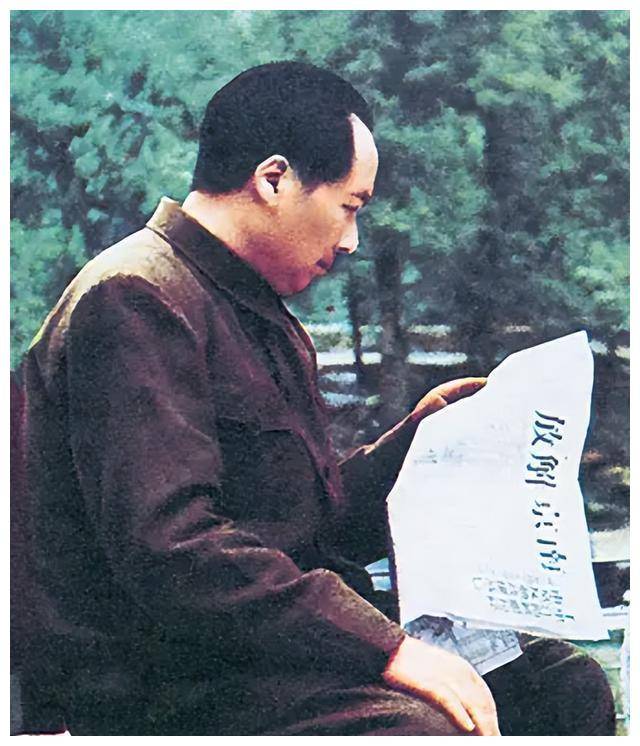 傅作义任水利部长后坦白:还有个错误没交代,毛主席听后哈哈大笑_工作_北平_问题