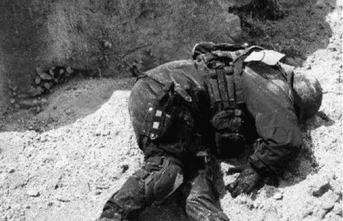 中国90年代最强悍匪:1人对战37名特警,致5人牺牲6人受伤