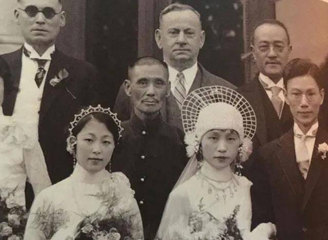复旦校花严幼韵:112岁还在化妆,最爱肥肉甜食,晚年谈长寿秘诀