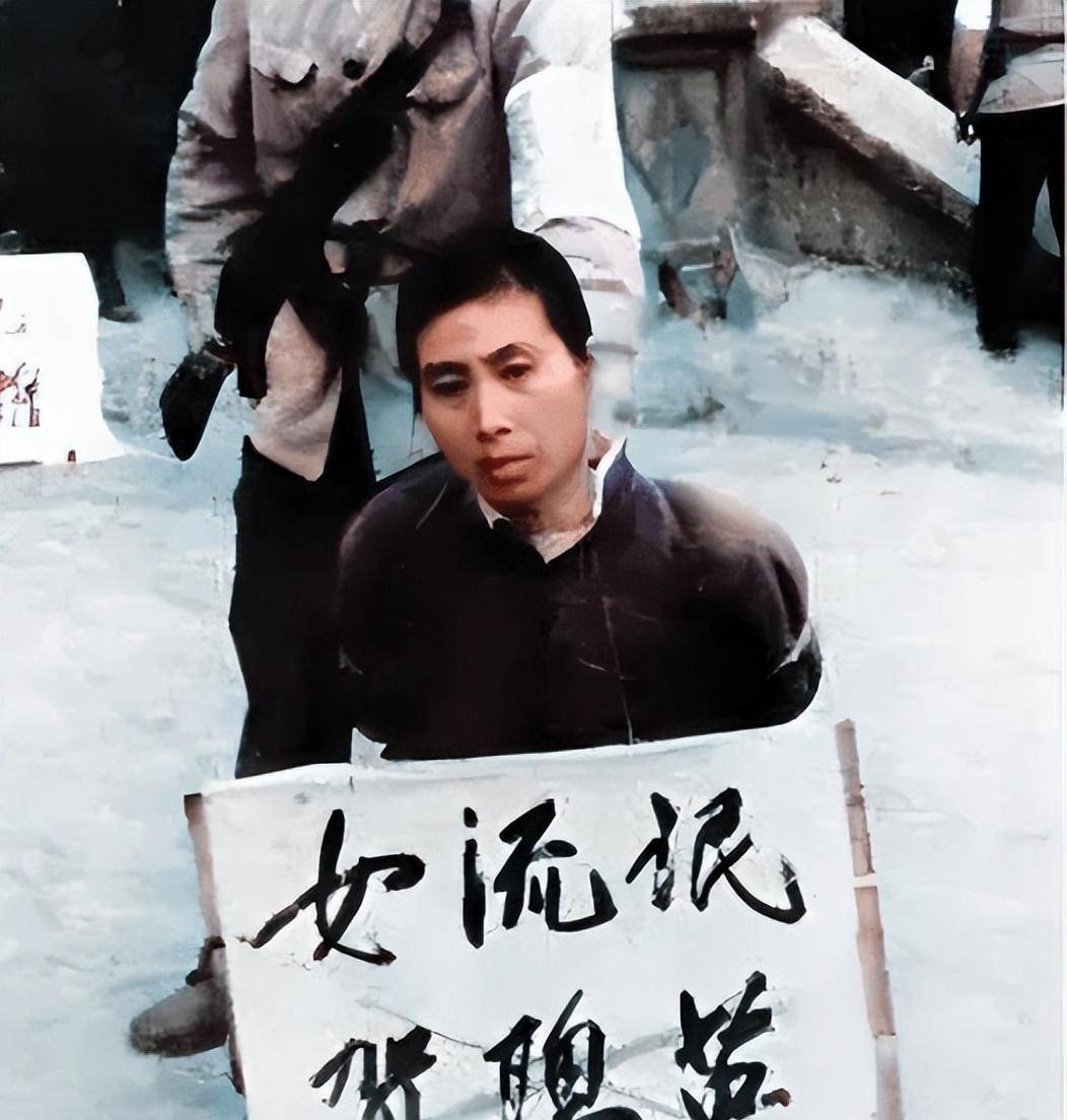守寡多年的张阿姨借钱
