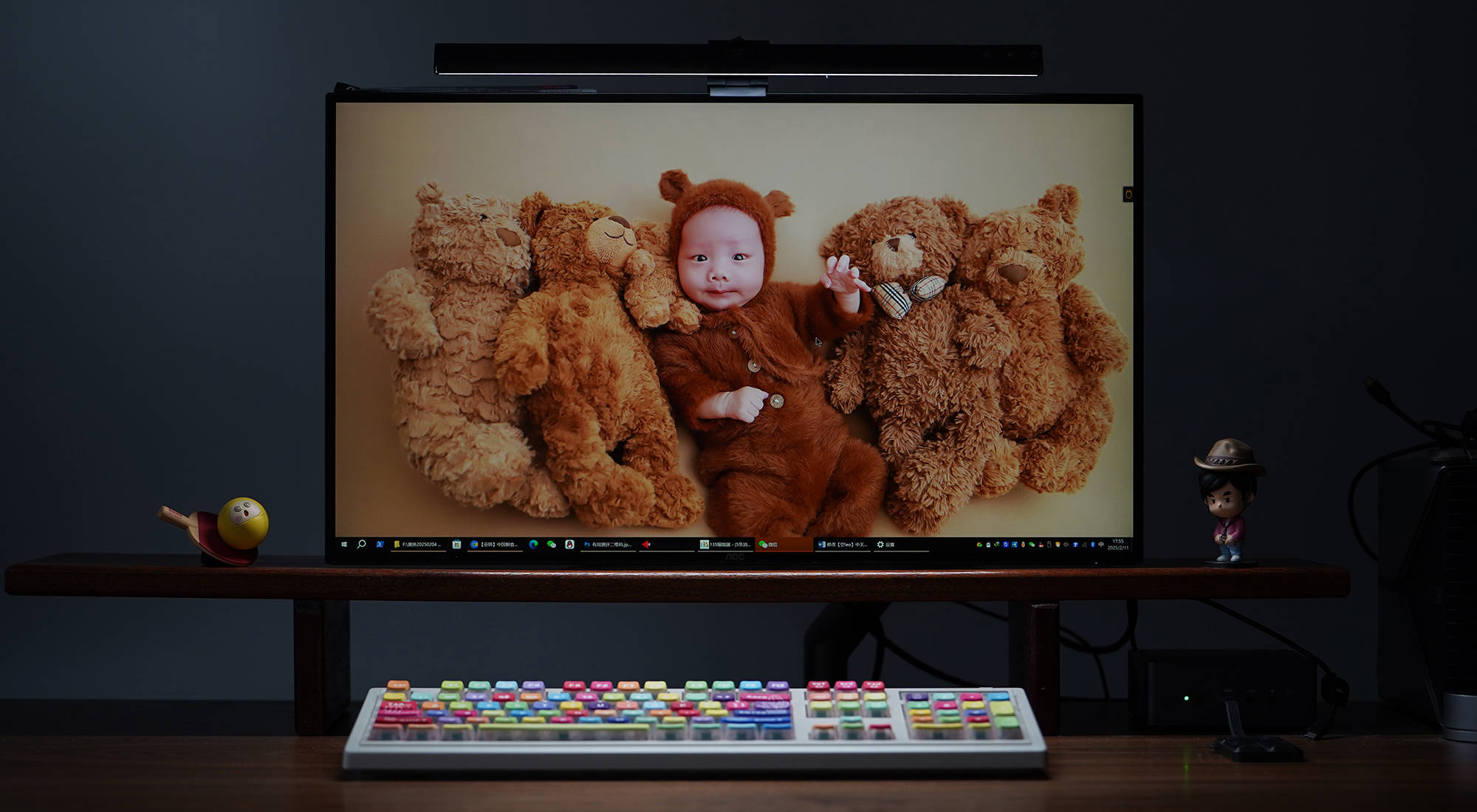 你的桌面由我照亮——书客SKR1屏幕挂灯守护你的视力健康