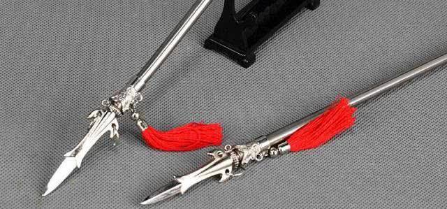 古代长枪的"枪杆"是用啥做的?并非铁棍,普通士兵根本用不起