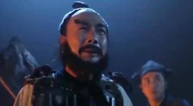 "燕赤霞"午马葬礼:成龙,洪金宝扶灵,刘晓庆献上花圈以示哀思