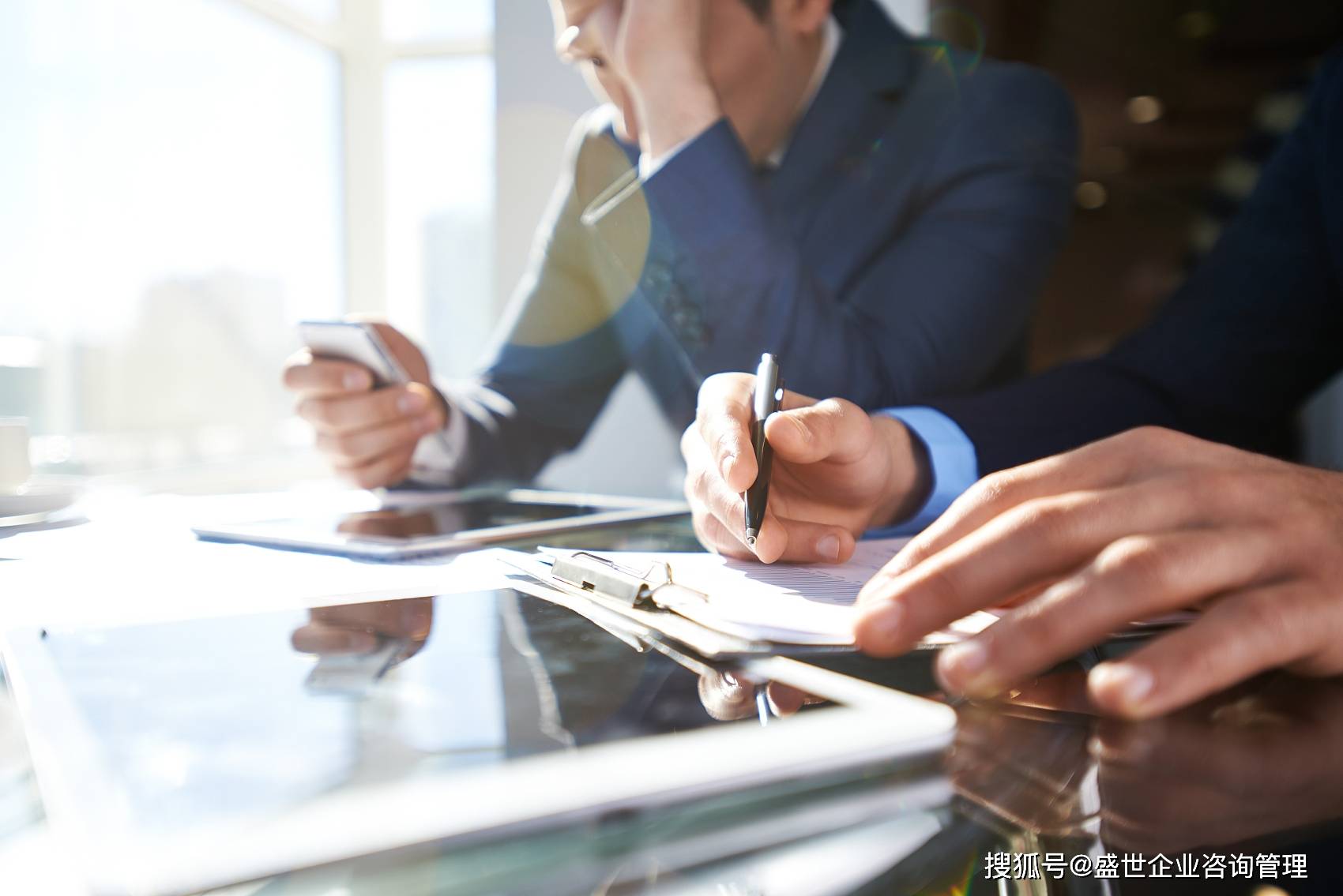 香港渣打】香港渣打银行个人开户全攻略：流程、优势与注意事项_搜狐网