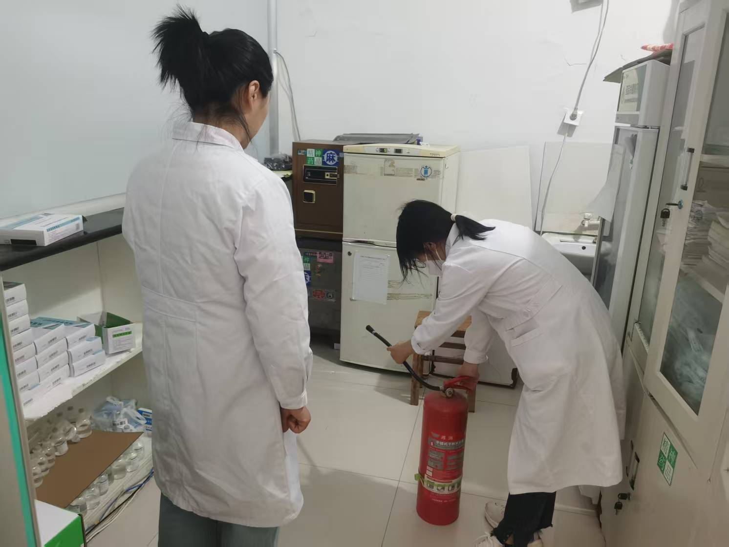 牡丹区胡集镇卫生院开展第二季度消防演练 筑牢安全防线