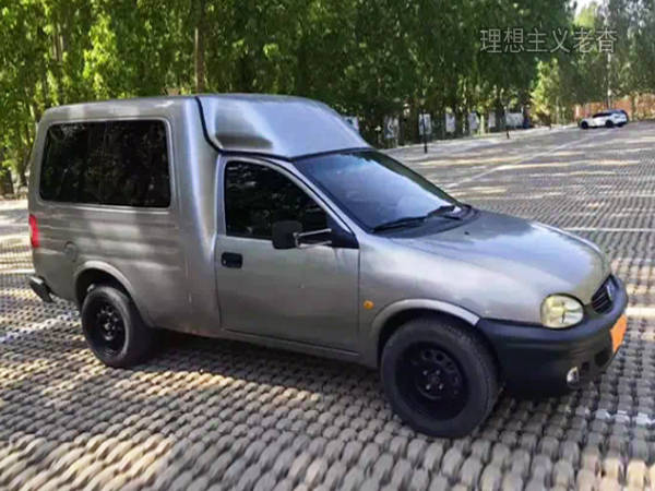 上汽赛宝改装床车旅行,多功能露营车自驾游更随心