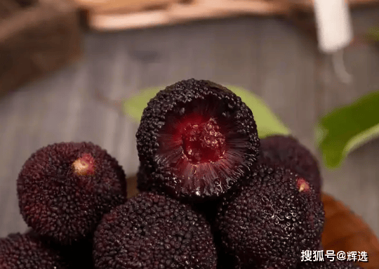 午饭1个小时后吃香蕉会胖吗__饭前吃杨梅