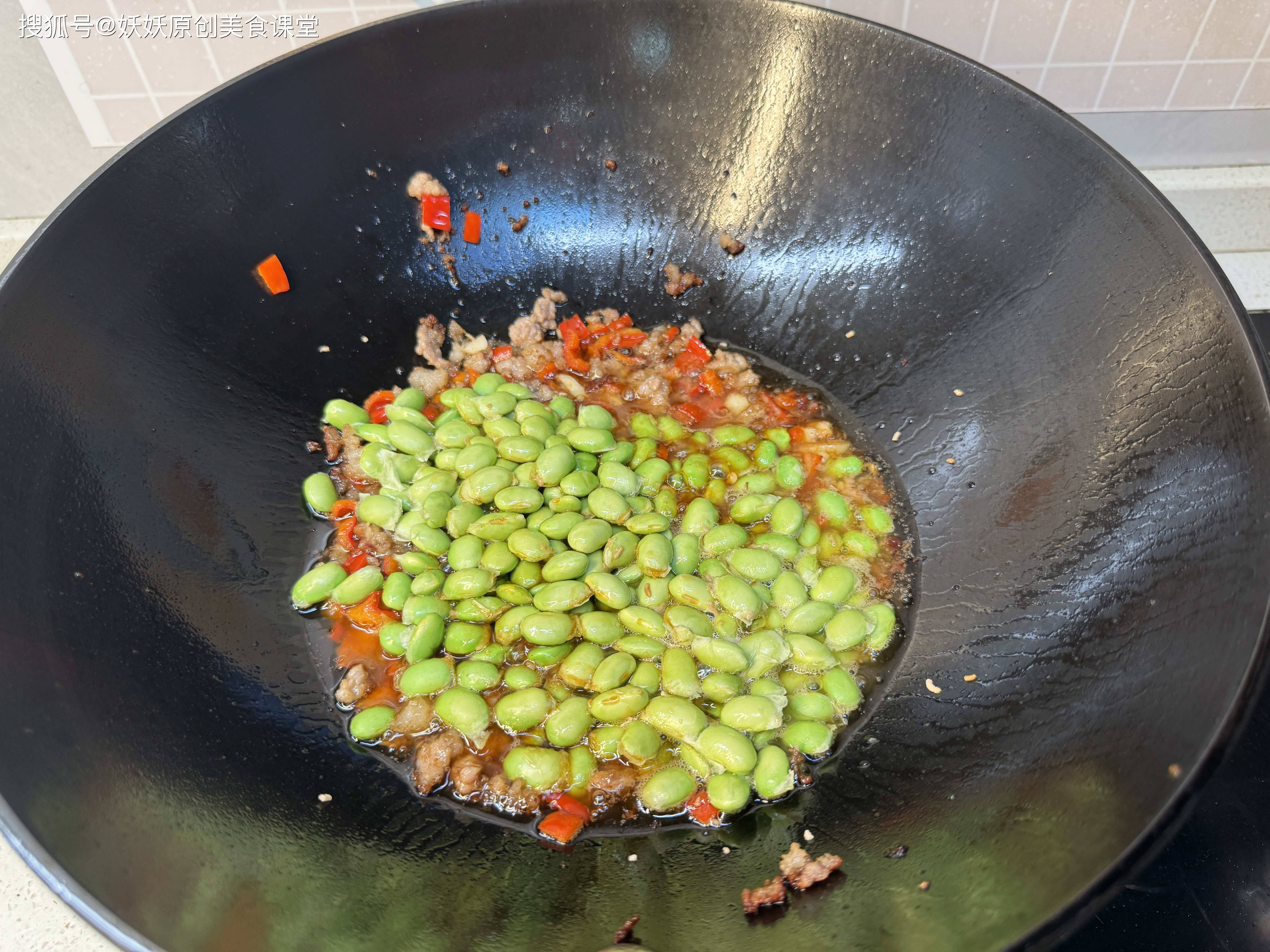 夏天别错过这个菜，钾是冬瓜的好几倍，祛湿健脾，不懂吃就亏大了_夏天别错过这个菜，钾是冬瓜的好几倍，祛湿健脾，不懂吃就亏大了_