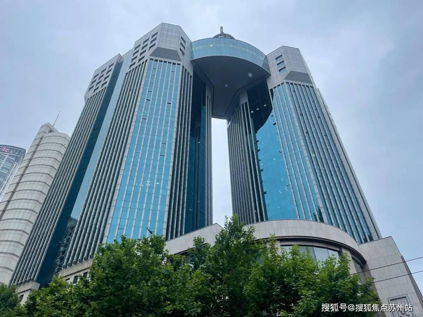 上海招商局广场:静安核心商务地标,企业腾飞首选之地