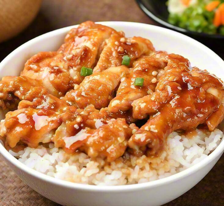 [新鲜又多汁的] Teriyaki Chicken Leg Rice：一种日本经