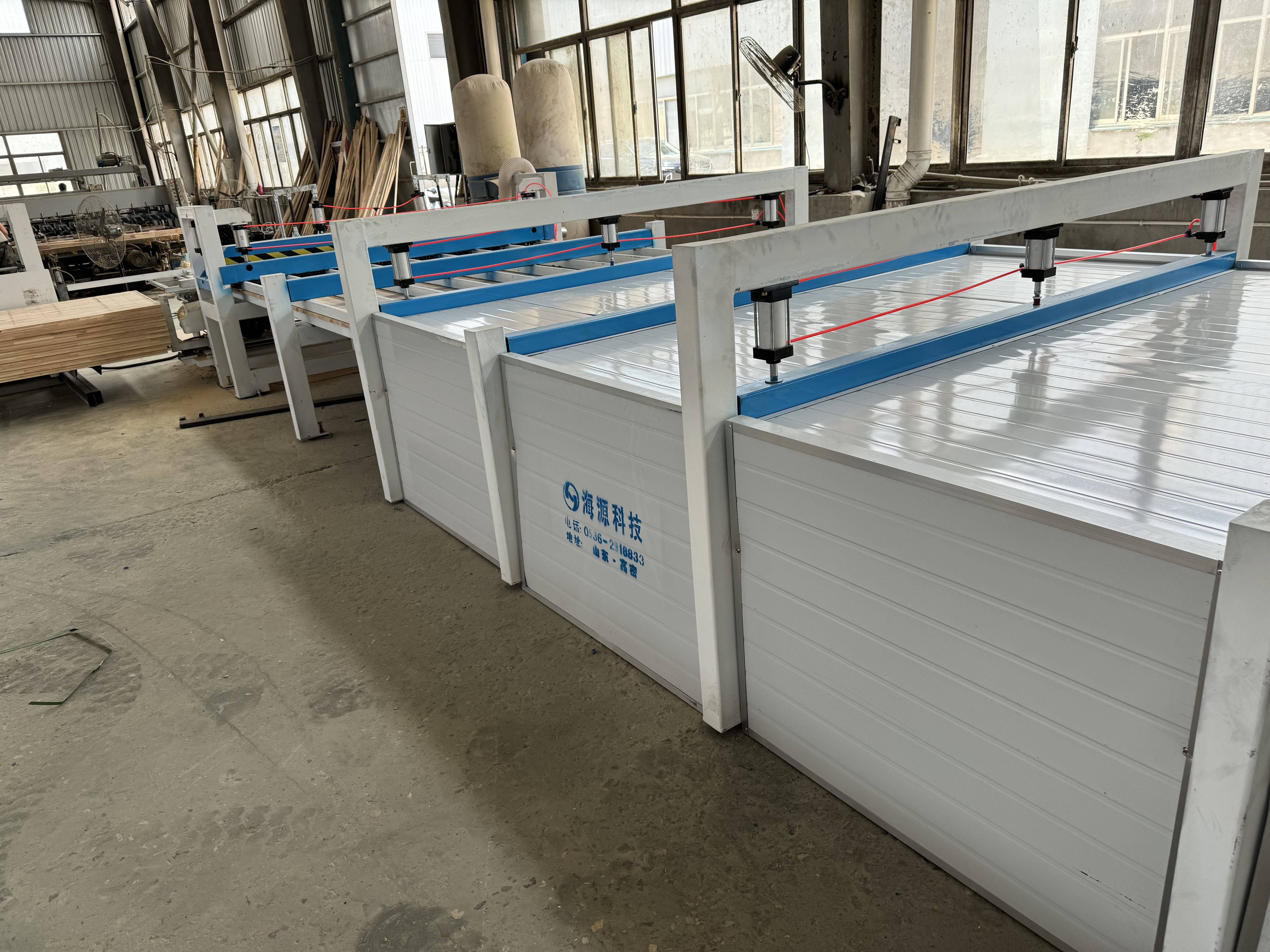 拼板机木工全自动 直拼板机：木工生产的无人化革新者