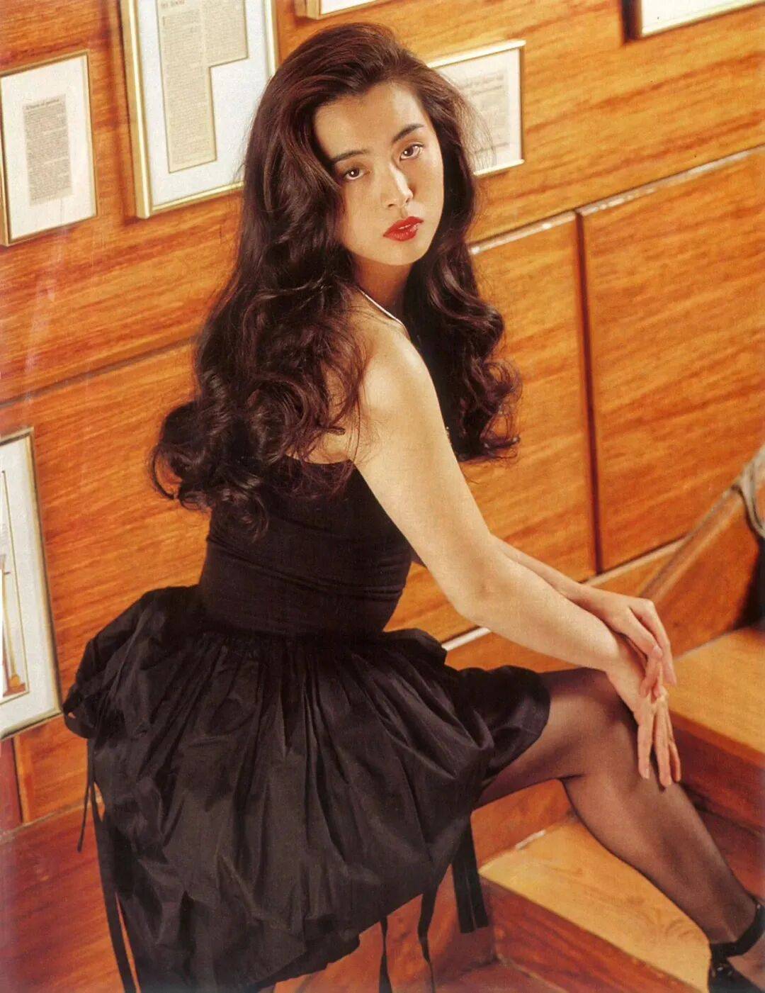 王祖贤:一颦一笑间,美得让人失了魂!