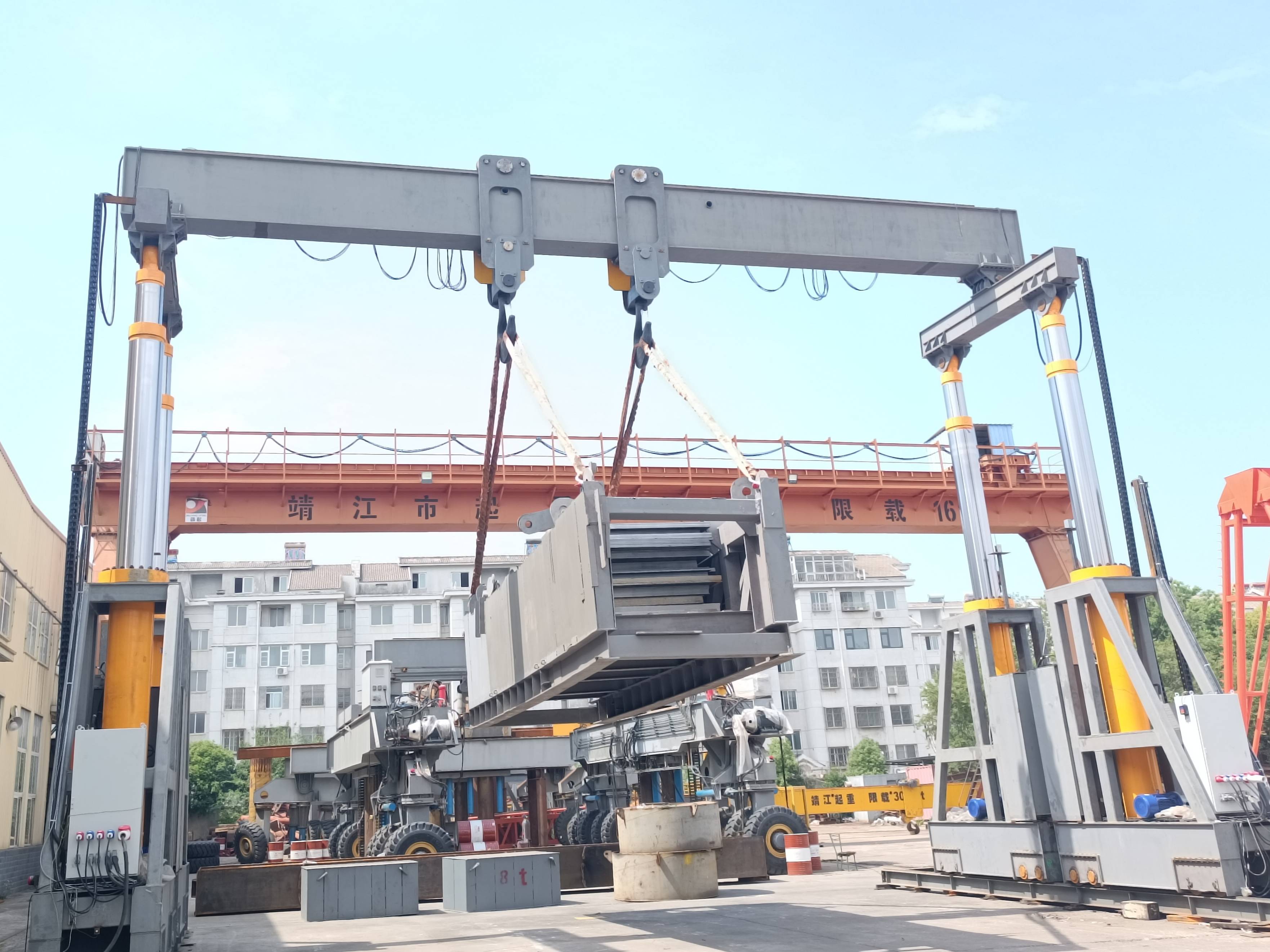 液压起重机的 "力量源泉":液压油,油缸与泵站的协同工作