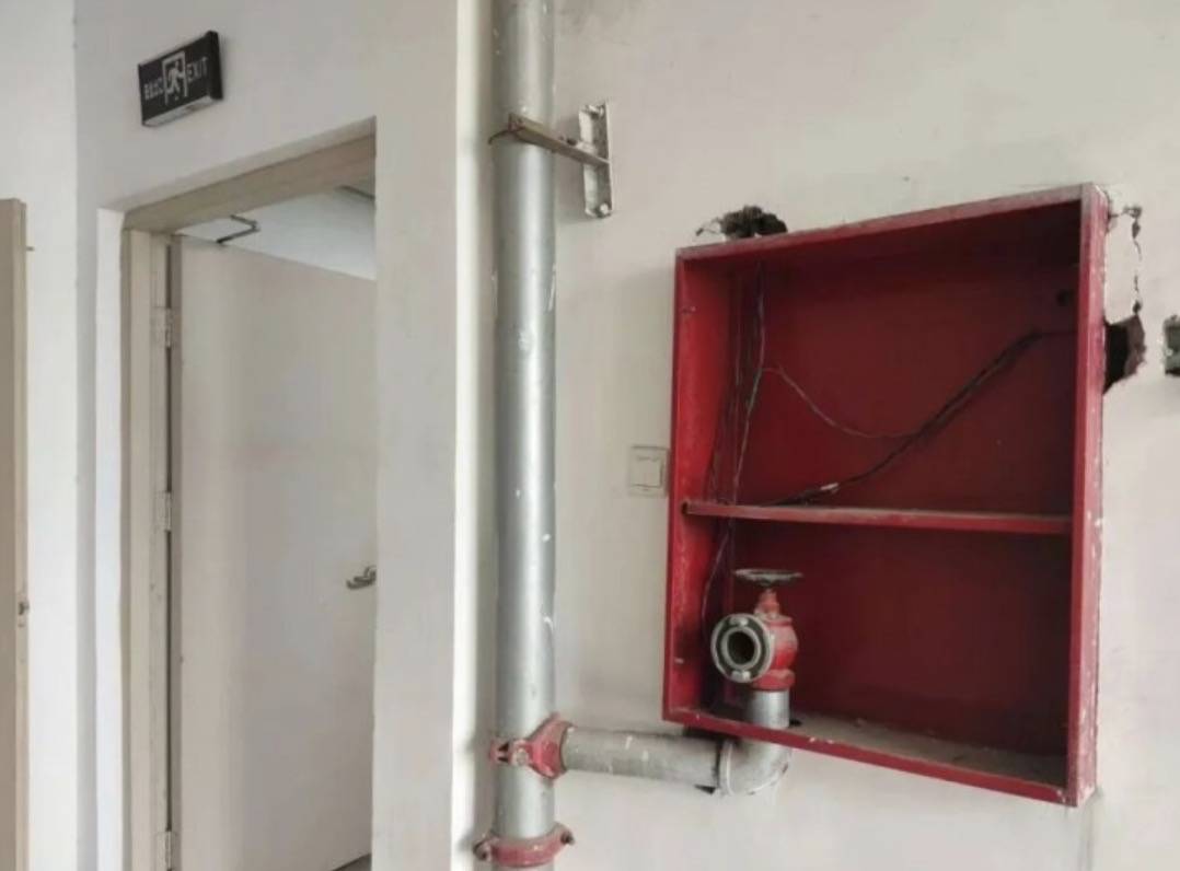 河南确山安置房未批先建埋隐患:基础设施成摆设"烂尾"令人忧(图2)